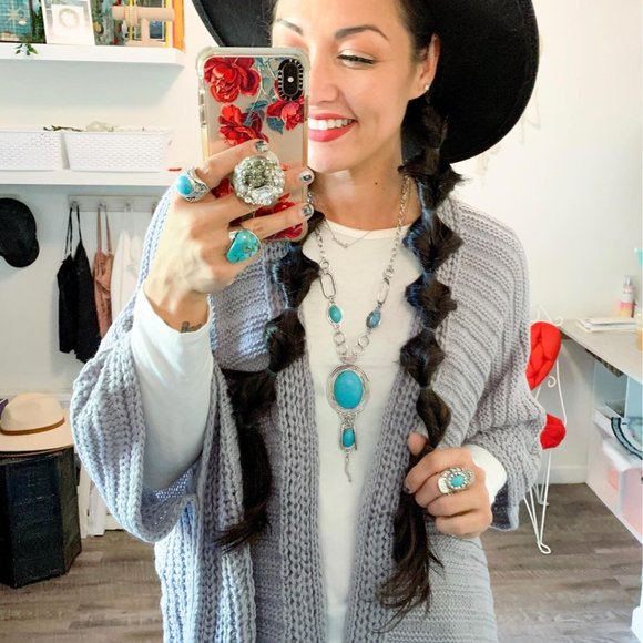 Turquoise Bolo Necklace Handcut Stones - Picture 3 of 3